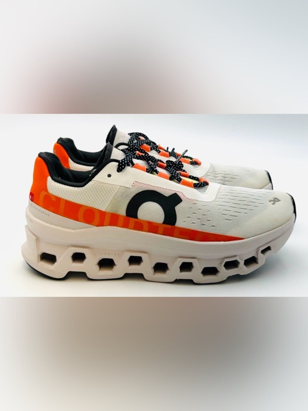 On Cloudmonster Women's
Running Shoes "Undyed White
Flame" Mesh Low Top
61-98083